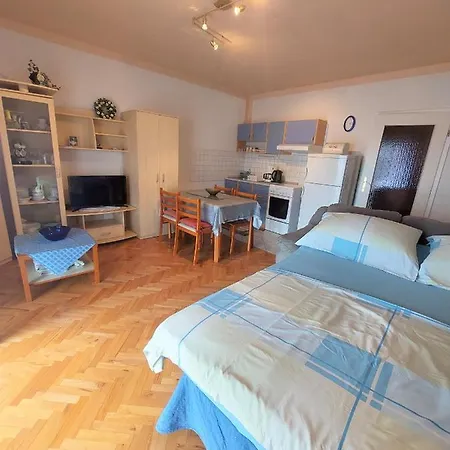 37796 - Winand Apartman Crikvenica